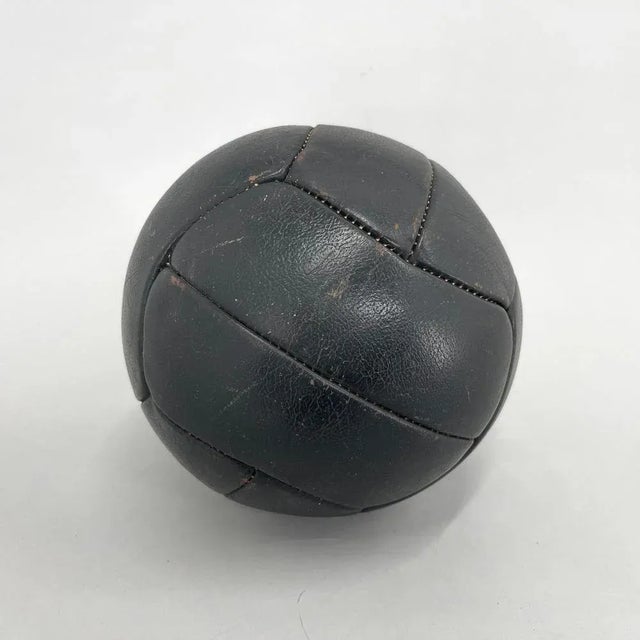 1930s Vintage Black Leather Medicine Ball, 1930s For Sale - Image 5 of 7