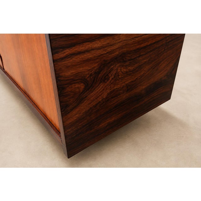 Brazilian Modern Credenza in Rosewood & Pau Marfim, Attributed to Martin Eisler, 1950s For Sale - Image 15 of 18