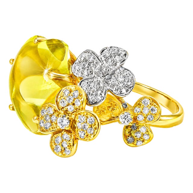 Late 20th Century 18K Tri Color Gold Diamond Cabochon Lemon Quartz Floral Ring, Size 7.25 For Sale