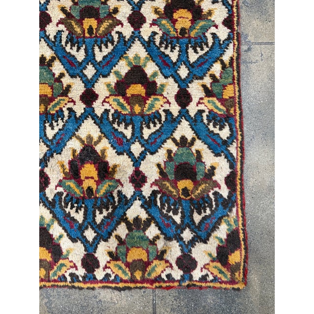 Textile 19th Century Agra Carpet, Indian Handwoven Rug With Lattice Floral Design For Sale - Image 7 of 9
