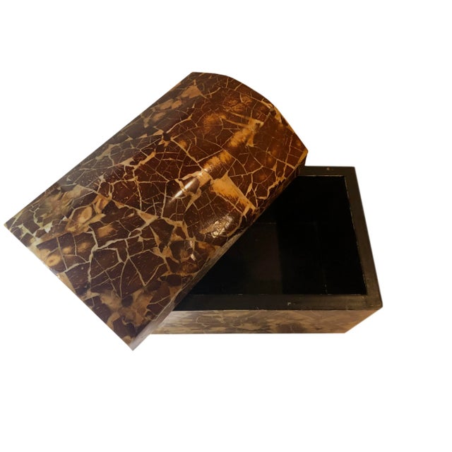 Mid-Century Modern 1970s Domed Top Horn Box For Sale - Image 3 of 7