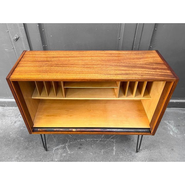 Mahogany Chest of Drawers For Sale - Image 6 of 15