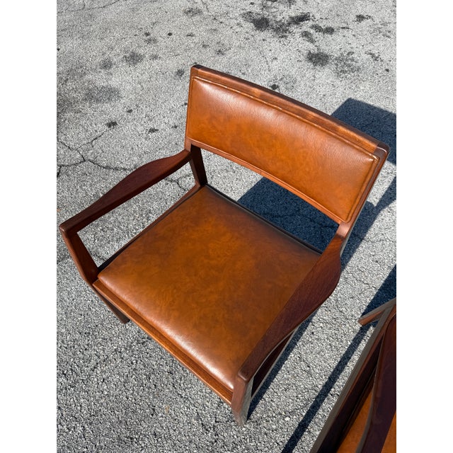 Brown Mid-Century Modern Jens Risom Model C140 "Playboy" Walnut Armchairs - A Pair For Sale - Image 8 of 10