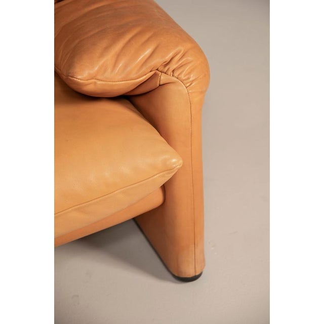 Maralunga 2-Seater Sofa by Vico Magistretti for Cassina, 1990s For Sale - Image 10 of 18