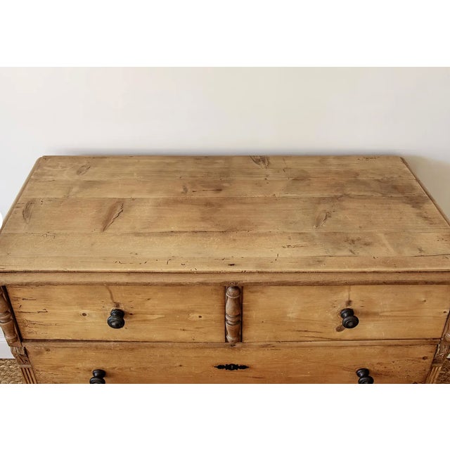 Large Antique English Pine Chest of Drawers For Sale In New York - Image 6 of 6