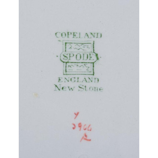 Lunch Plates in Faience with Floral and Bird Motifs from Copeland/Spode, 1930s, Set of 6 For Sale - Image 6 of 7