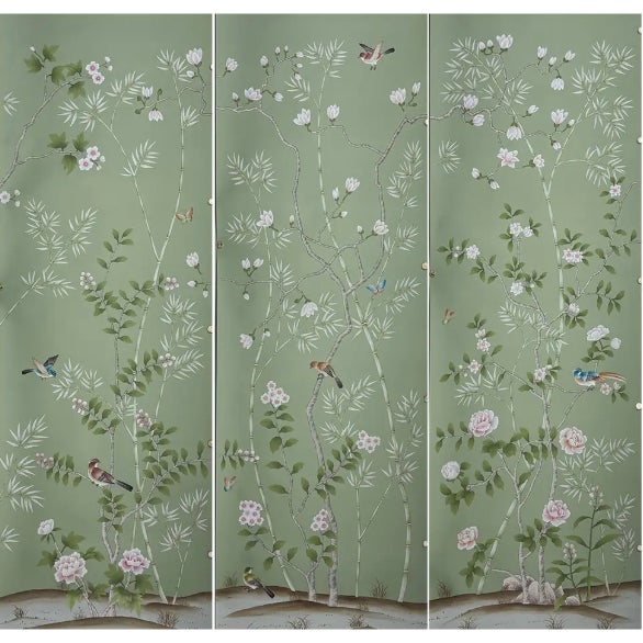 If you love the look of De Gournay wallpapers but not the price, this is for you. The listed price is for 3 panels of...