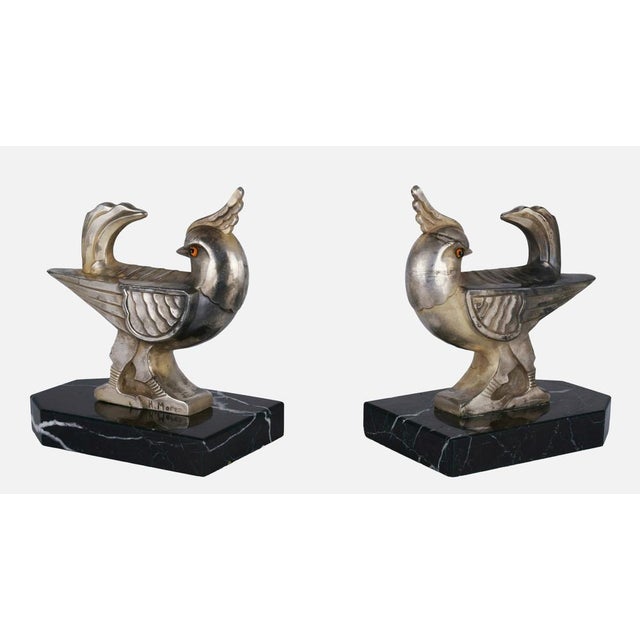Metal Bird-Shaped Bookends in Silver-Plated Cast Metal by H. Moreau, 1900s, Set of 2 For Sale - Image 7 of 9