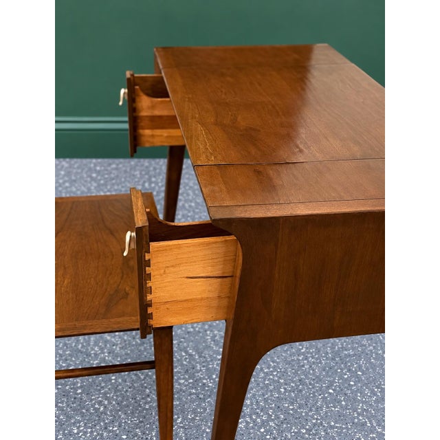 Mid-Century Drexel Profile Walnut Vanity and Matching Stool by John Van Koert Cir. 1960 For Sale - Image 9 of 12