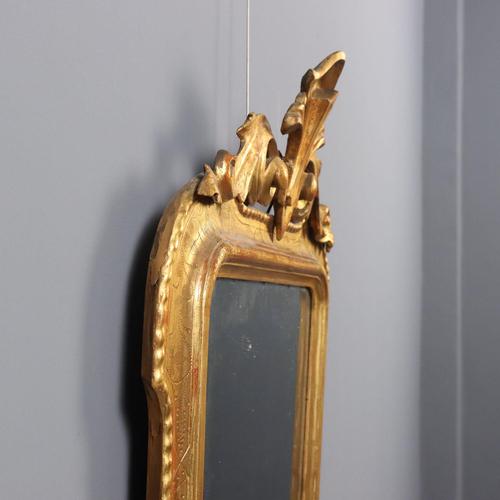 Carved and Gilded Wooden Mirror For Sale - Image 9 of 12