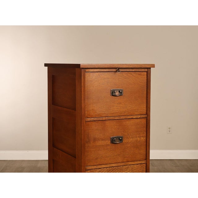 Stickley Stickley Mission Collection Oak Filing Cabinet For Sale - Image 4 of 18