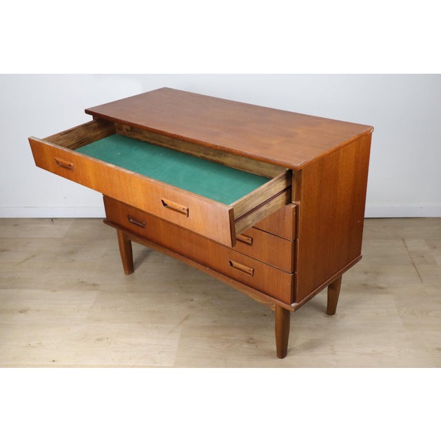 Scandinavian Teak Chest of Drawers, 1960 For Sale - Image 6 of 18