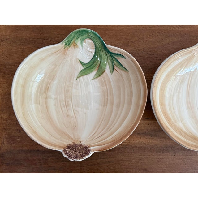 Traditional 1980s Italian Sprouted Garlic Bowls, a Pair For Sale - Image 3 of 7