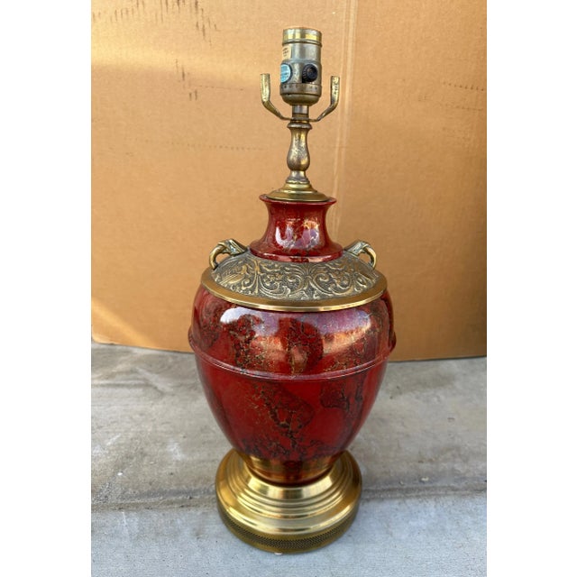 1970s Vintage Mark Thomas Brass Urn Table Lamp For Sale - Image 5 of 9