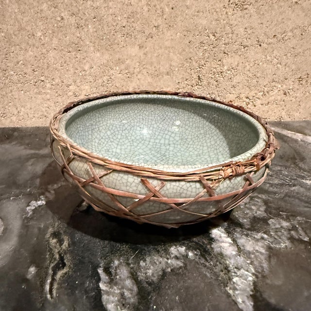 Celadon Ceramic Bowl Chinese Celadon Ware Crackle Glaze Mid-Century Modern For Sale - Image 8 of 9
