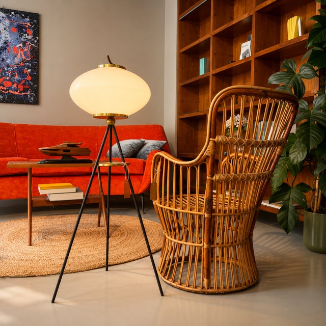 Floor Lamp in Opaline Glass and Brass, 1950s For Sale - Image 11 of 12