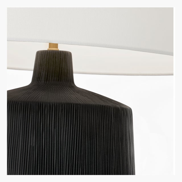 Contemporary Hable by Visual Comfort Studio Hable Panola Table Lamp in Rough Black Ceramic For Sale - Image 3 of 5