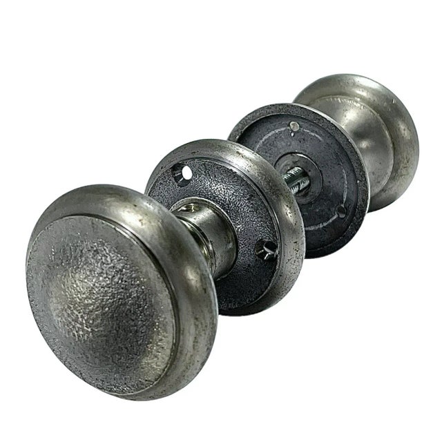 Art Deco Early 1900s American Art Deco Nickel Plated Door Knobs W/ Rosettes. A Pair. For Sale - Image 3 of 7