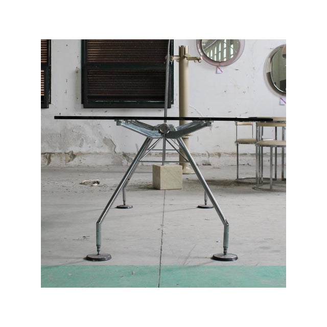 Crystal Nomos Table by Norman Foster for Tecno, Italy, 1989 For Sale - Image 16 of 18
