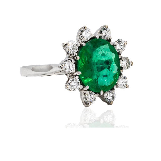 Late 20th Century 18k Emerald Ring, Size 5 For Sale - Image 4 of 5