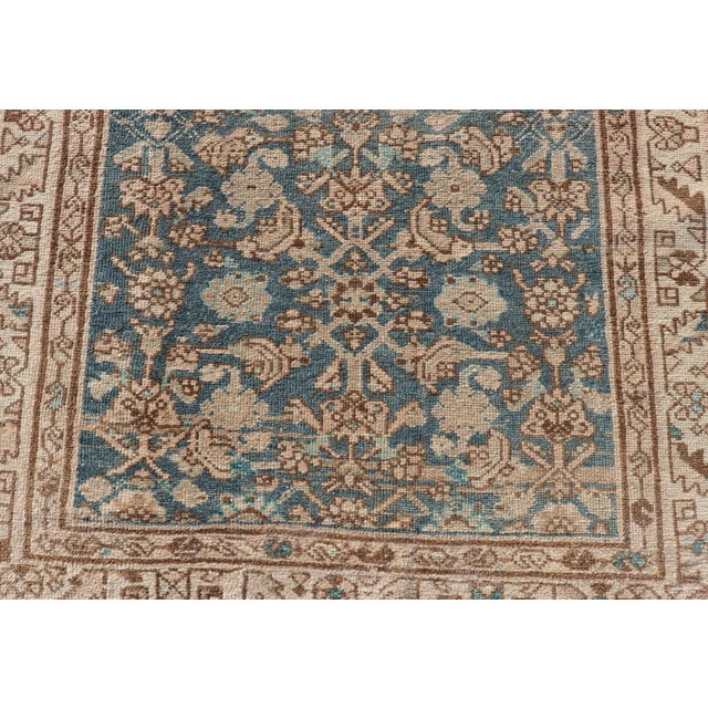 Early 20th Century Hamedan Antique Persian Rug With Sub-Geometric Design in Blues and Neutrals For Sale - Image 5 of 12