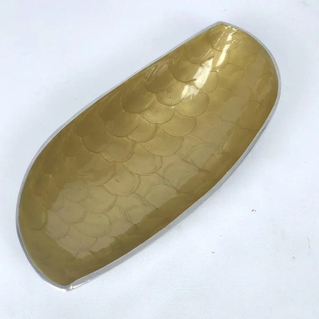 Bowl by Carré Milano in original vintage condition with no defects.