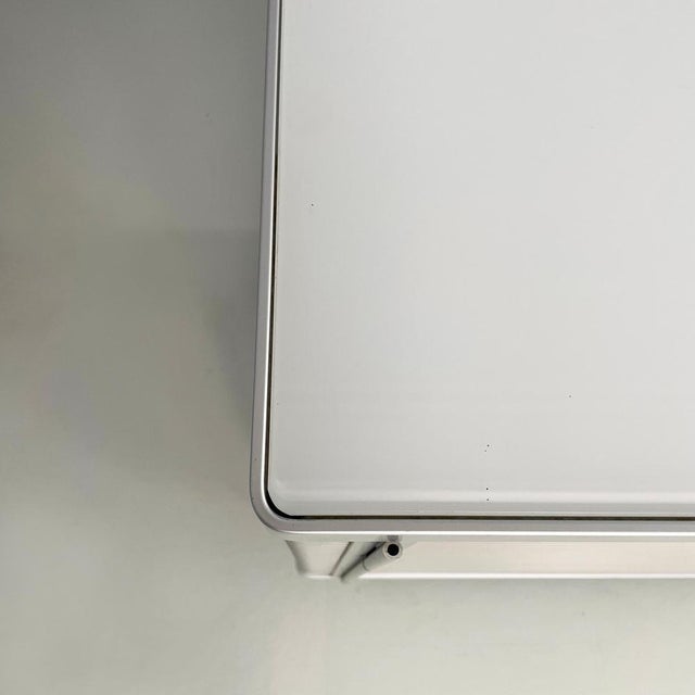 Italian Industrial Modern Aluminum and Glass Sideboard from Ycami, 1990s For Sale - Image 12 of 18