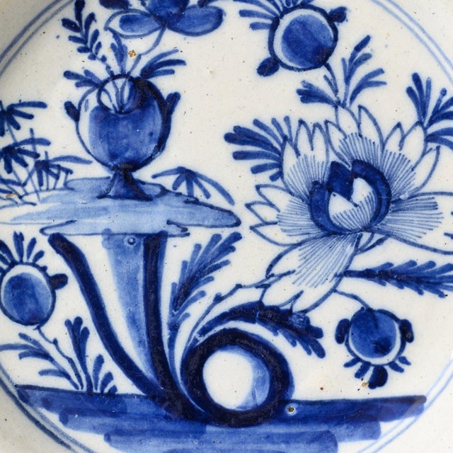 Antique Dutch Delft Blue Plates, 1700s, Set of 2 For Sale - Image 12 of 13