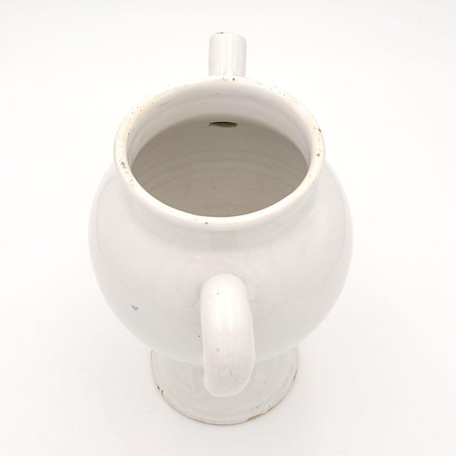 Faïence Pharmacy Jar, France, 18th Century or Earlier For Sale - Image 9 of 11