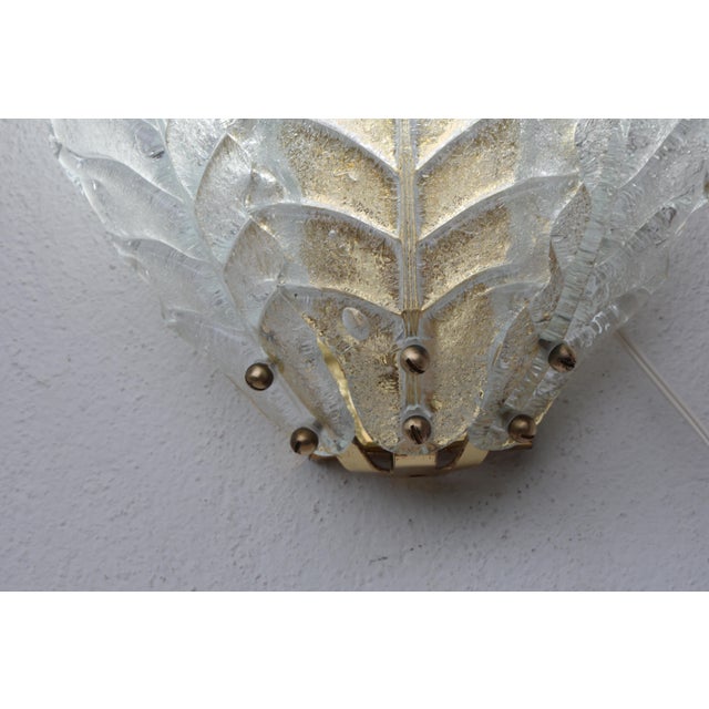 Italian 1970s Taormina, Elegant Murano Wall Light Transparent Leaves - Set of 2 For Sale - Image 3 of 16