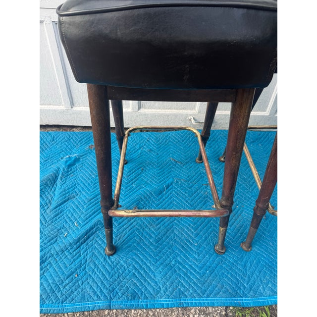 Mid-Century Modern Mid Century Modern Chairmasters Leather Webbed Bar or Counter Stool Set of 2 For Sale - Image 3 of 5