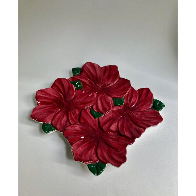 Bombay Company Red Amaryllis Pottery Platter, 1992 For Sale - Image 12 of 13