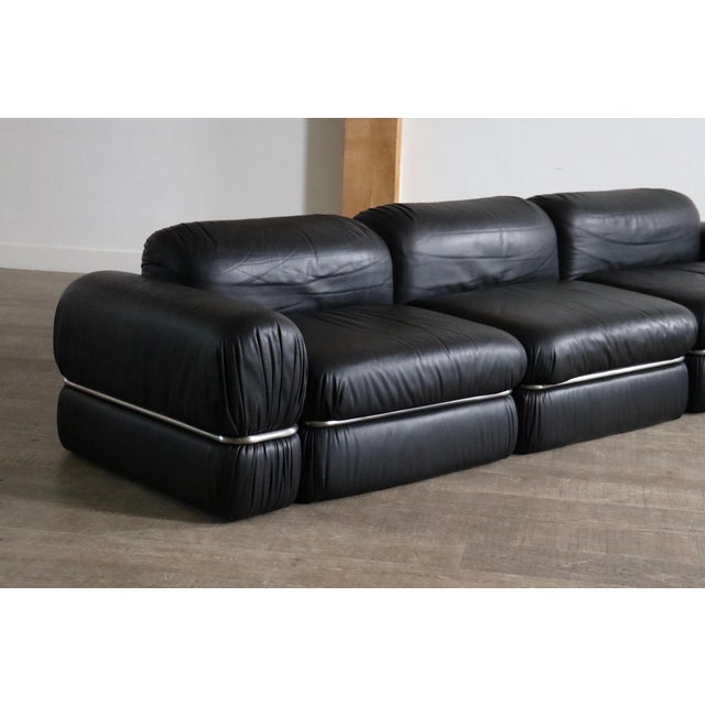 Modular Sofa in Black Leather by Rodolfo Bonetto for Tecnosalotto, 1960s, Set of 5 For Sale - Image 9 of 15