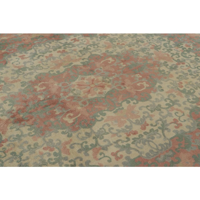 1920s Antique Chinese Hooked Rug With Floral Medallion & Vine Design - Rug & Kilim For Sale - Image 5 of 9