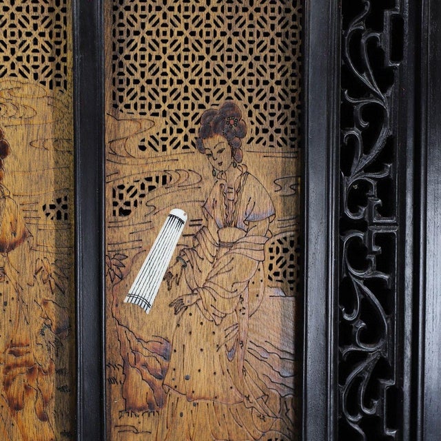 Vintage Chinese Zitan Table Screen | Carved Ladies & Agarwood Inlay With Stand For Sale - Image 9 of 10