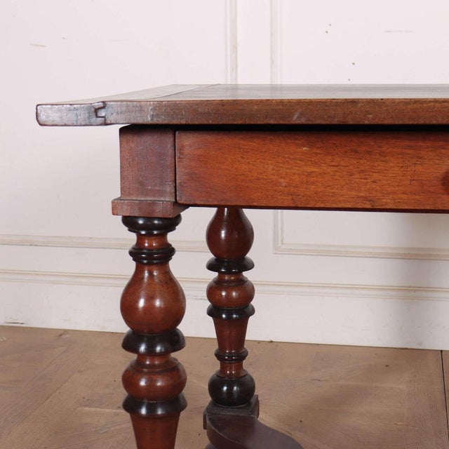 Nice 18th C Italian walnut 1 drawer side table/ desk. 1790 Dimensions:W: 106.5cm (41.9")H: 74cm (29.1")D: 67.5cm (26.6")...