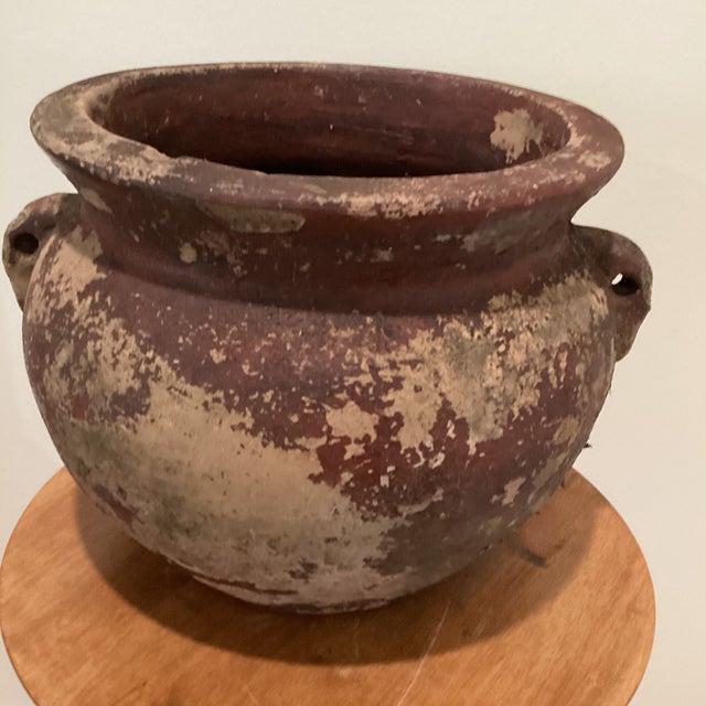 Mid 20th Century Antique Rustic Double-Handled Large Terracotta Planter/Vessel Earthy Red and Cream Patina For Sale - Image 5 of 12