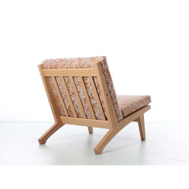 GE 370 Lounge Chair by Hans Wegner for Getama For Sale - Image 4 of 13