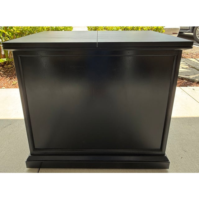 Henredon Custom Folio Three Collection Rolling Bar Cabinet For Sale - Image 10 of 11