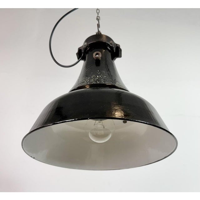 Metal Industrial Bauhaus Black Enamel Pendant Lamp, 1930s For Sale - Image 7 of 18