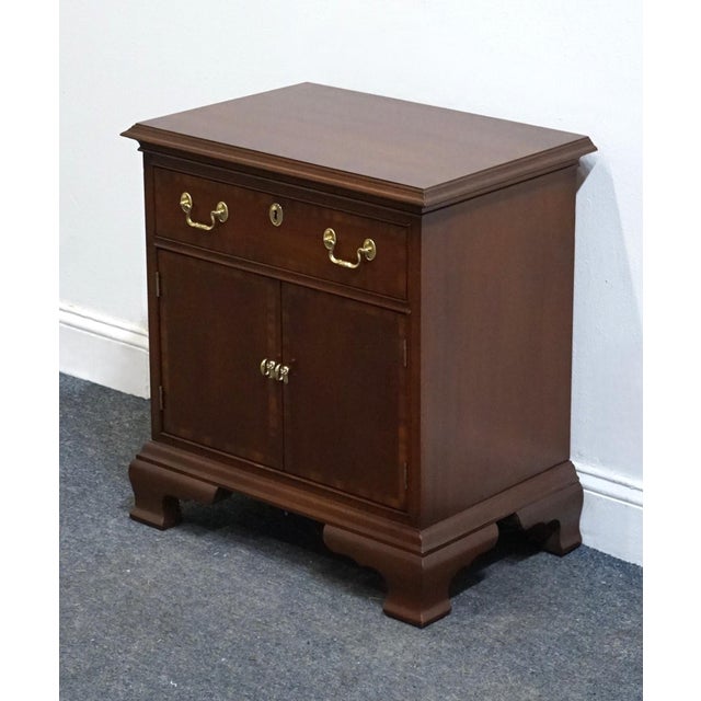 Councill Furniture Late 20th Century Councill Craftsman Solid Mahogany Traditional Chippendale Style 24" Cabinet Nightstand For Sale - Image 4 of 14