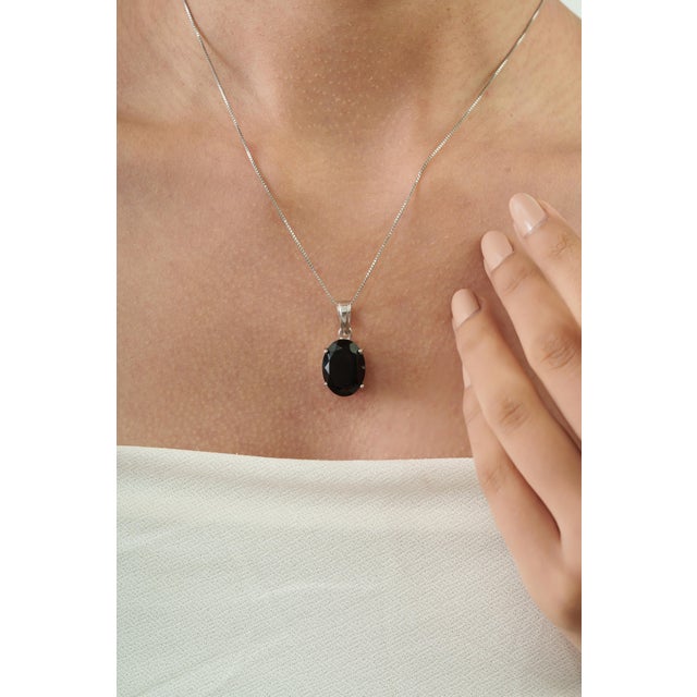 Minimalist Prong Set Oval 7.29 Ct Black Onyx Solitaire Pendant in 925 Sterling Silver For Sale - Image 4 of 12