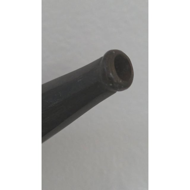 Black Vintage Colonial Style Natural Horn Powder Flask With Leather Hanging Strap For Sale - Image 8 of 15