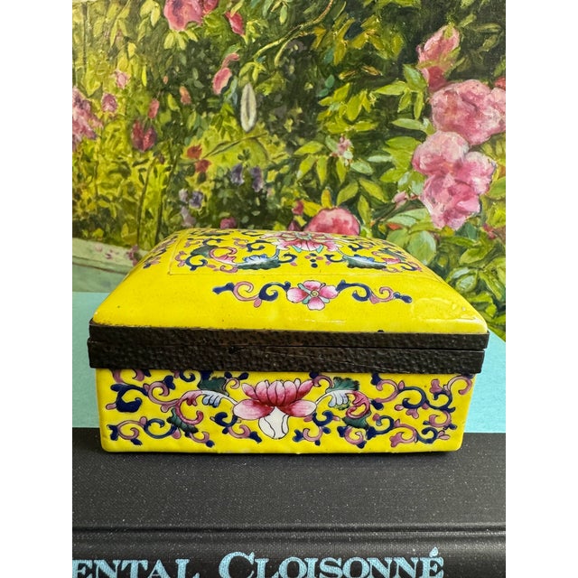 Chinoiserie Chinoiserie Yellow Famille Rose Porcelain Lidded Box With Hand-Painted Florals and Metal Mount For Sale - Image 3 of 18