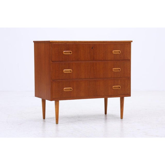 Vintage Chest of Drawers in Teak, 1960s For Sale - Image 11 of 11
