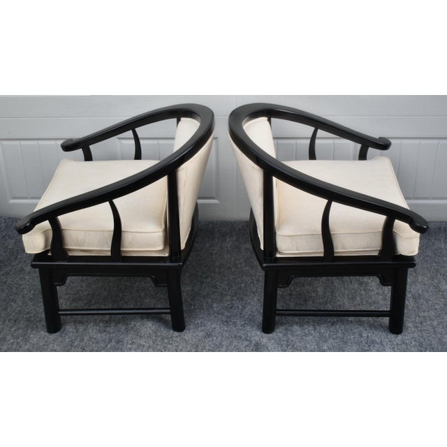 Black American of Martinsville Armchairs Vintage Horseshoe Ming Lounge Pair MCM For Sale - Image 8 of 15
