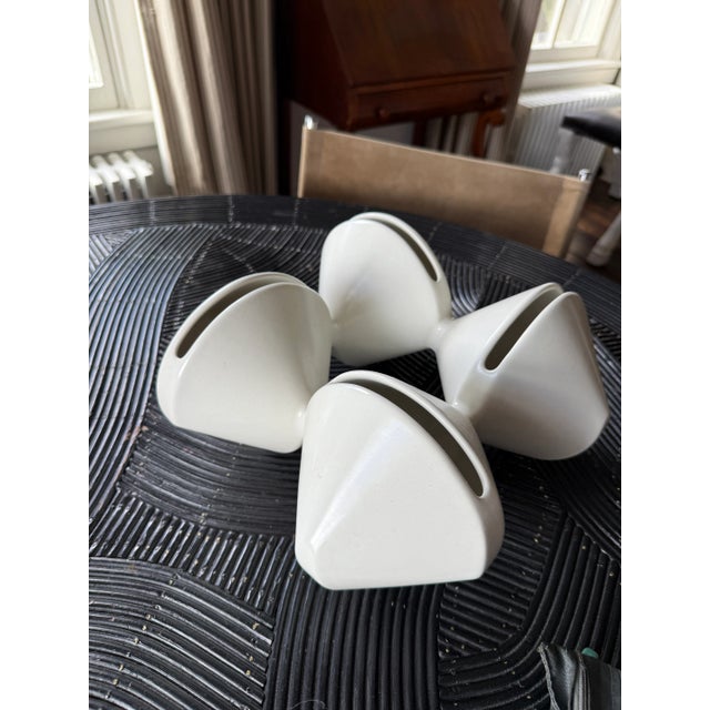 Mid-Century Modern 1960s Midcentury White Ceramic Flower Vase For Sale - Image 3 of 5