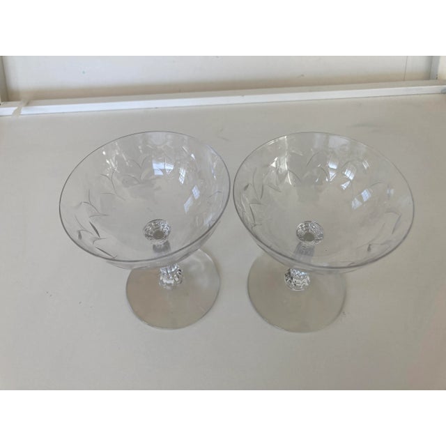 1970s Vintage Clear Etched Leaf Design Champagne Glasses- Set of 2 For Sale - Image 5 of 6