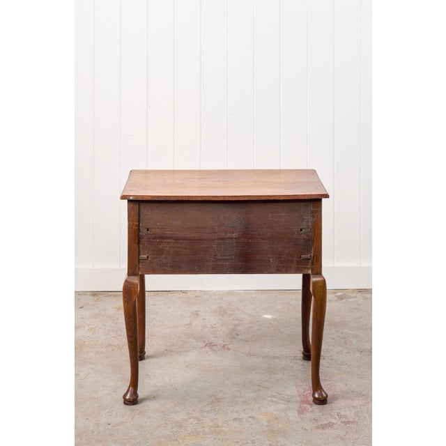 Early 19th Century Georgian Oak Lowboy With Original Swan Pulls For Sale - Image 13 of 13