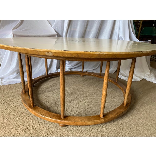 Mid-Century Modern MCM Van Koret Style Spindle Leg Round Coffee Table With Painted Embellishment For Sale - Image 3 of 9